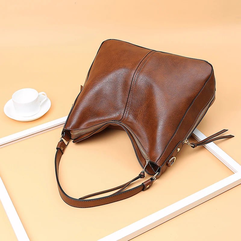 Ava Classic Multi-Compartment Hobo Bag - Laluva