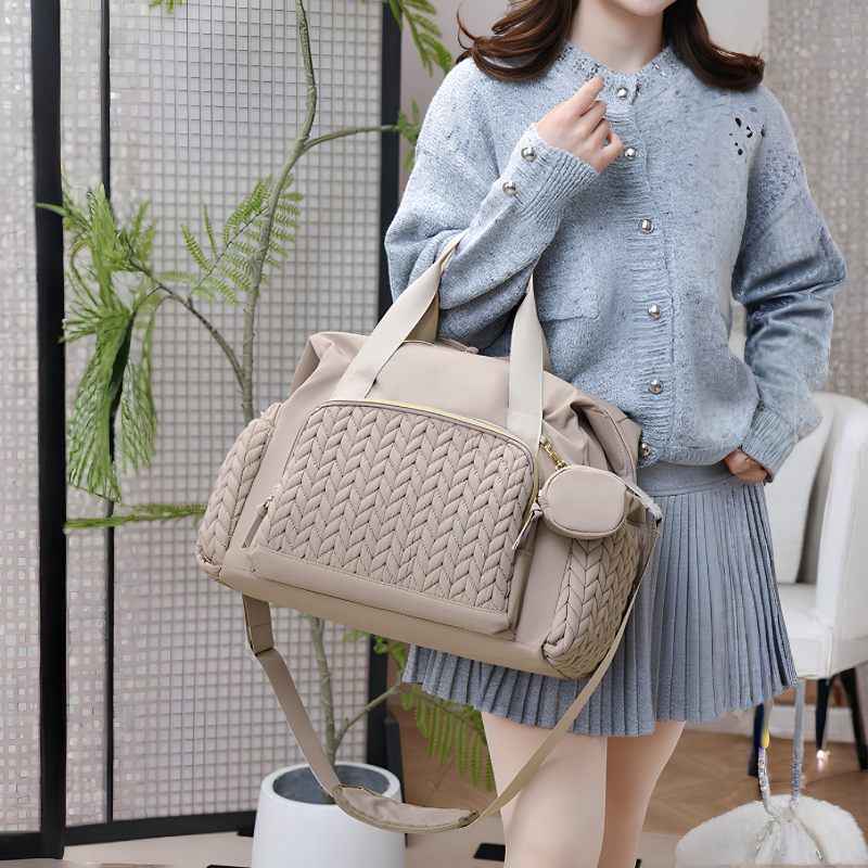 Piper Quilted Hand Bag