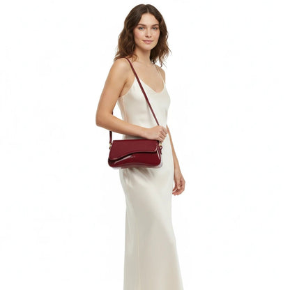 Lexi Crossbody Bag Glossy Red - Laluva